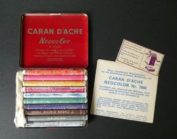 Alte Caran d'Ache Neocolor Nr. 7000, 12 Stifte in Blechdose