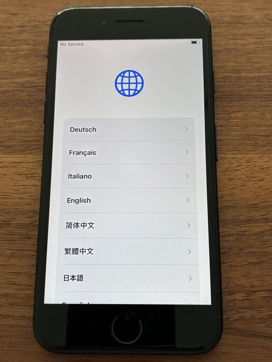 Apple Telefoni cellulari / Smartphones: iPhone 7 mit Schutzhülle und Ladekabel – Usato da Faellanden venduto da Graubal 6