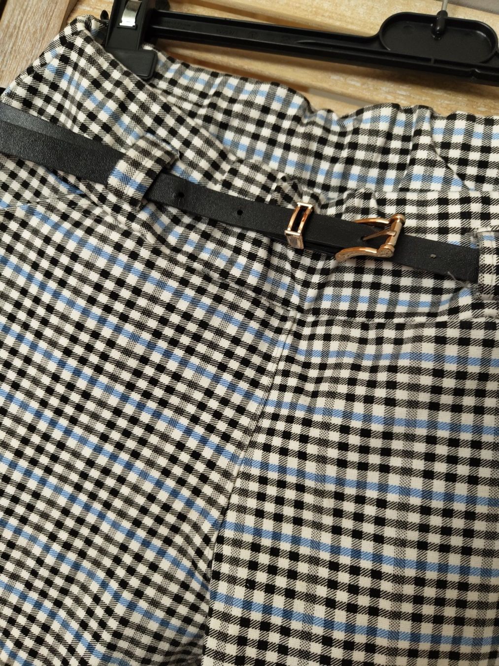 Pantaloni: Pantalon – Nuovo (secondo la descrizione) da Grand-Lancy venduto da ana_7y2f 1