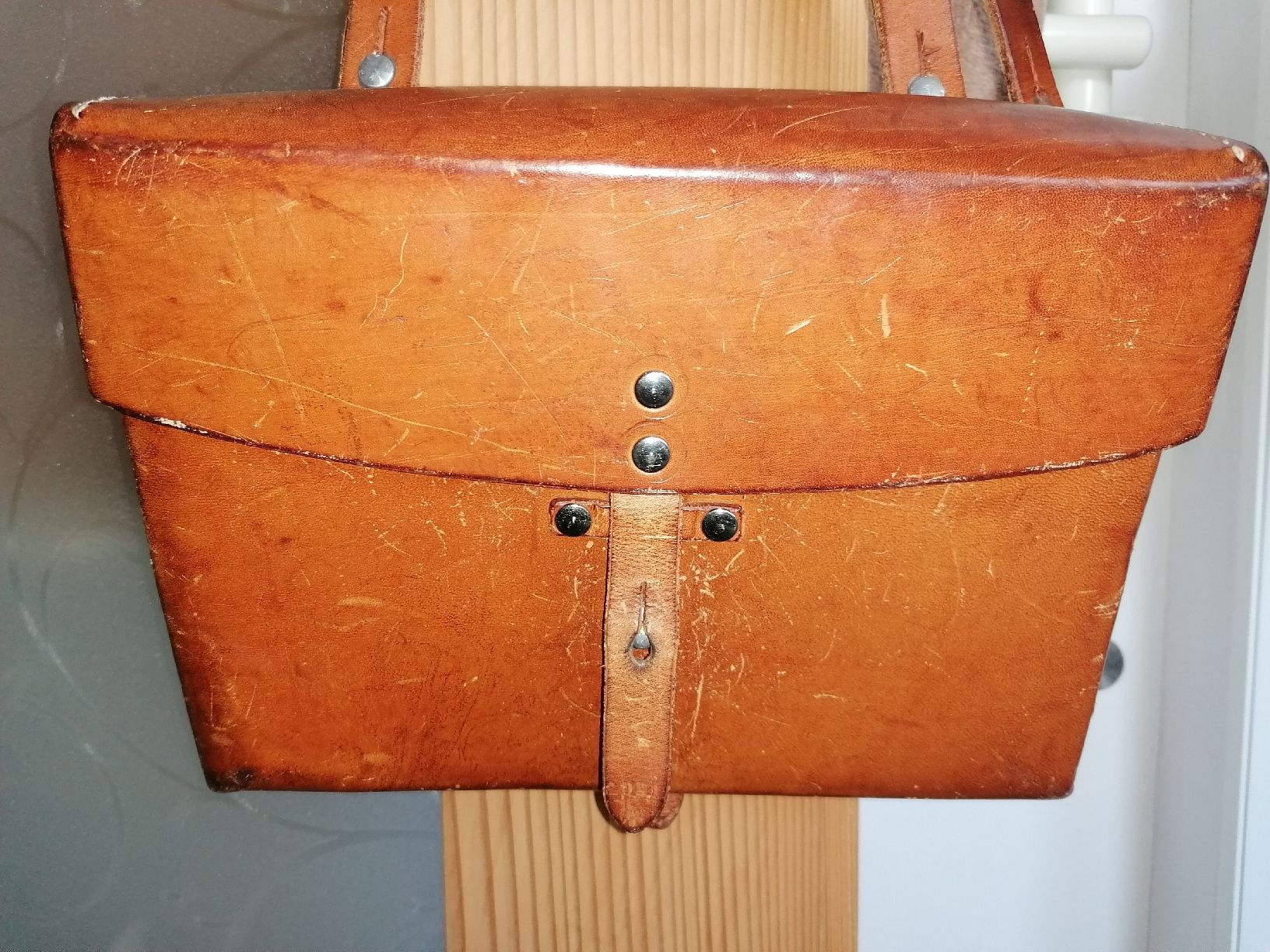Schweizer Armee Borse: Original Schweizer Armee Kartentasche – Usato da Kaltacker venduto da Ddudi