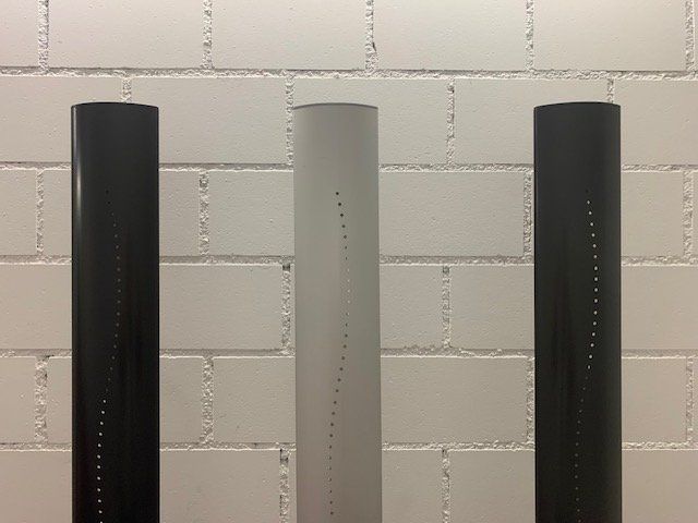 Interio Lampade: 3 Stehlampen - Interio - 2 x schwarz / 1 x silber – Usato da Kirchberg BE venduto da Rege 4
