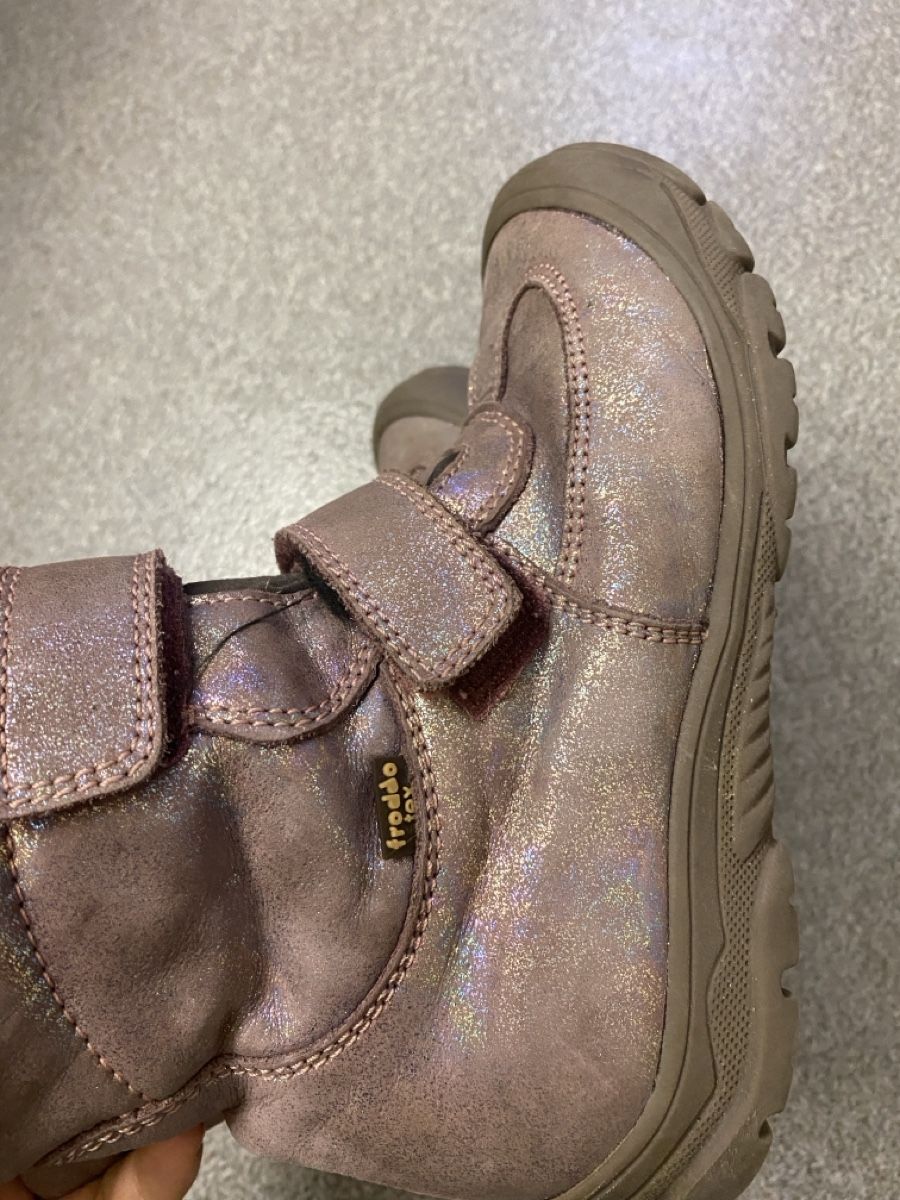 Froddo Scarpe per ragazze: Froddo Winterstiefel Gr. 32 – Usato da Münchenstein venduto da sommerverkauf12 1