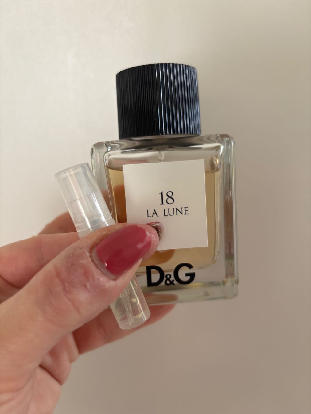 Dolce & Gabbana Profumi & Eau de Toilette: Dolce & Gabbana 18 LA LUNE  EDT Duftprobe 2 ml. – Usato da Zürich venduto da deruja