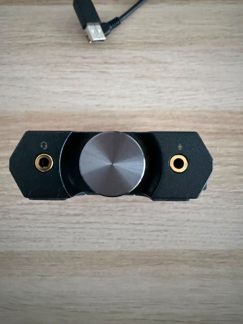 Creative Soundkarten: Creative Sound BlasterX G6 USB Soundkarte – Gebraucht aus Brittnau von boe_rbb5 1