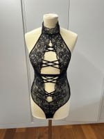 Schwarzer Spitzenbody mit Neckholder, Grösse S