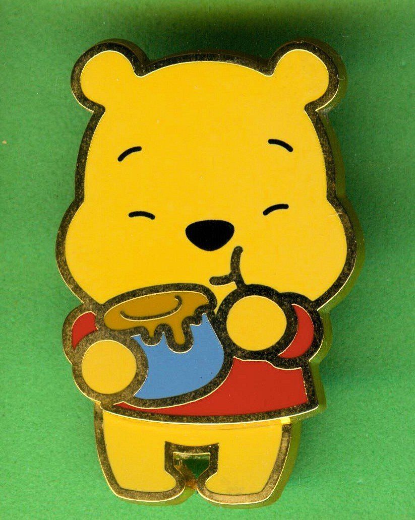Disney Plaketten & Abzeichen: DISNEY  Winnie Pooh  Junior – Gebraucht aus Winterthur von Sammleroase