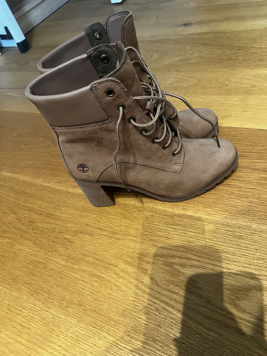 Timberland Scarpe da donna: Herbstliche Timberland Boots Gr. 38.5 – Nuovo (secondo la descrizione) da Dürrenäsch venduto da Fonsi_12