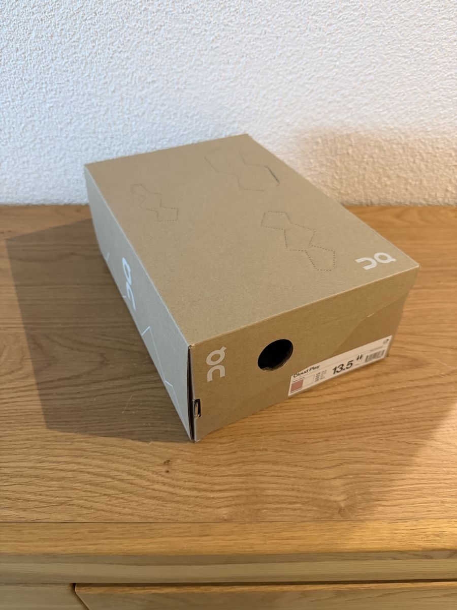 On Scarpe per ragazze: Kinder-Schuhe ON Cloud Play | Grösse 31.5  – Nuovo (secondo la descrizione) da Grosswangen venduto da winkelfeld 1