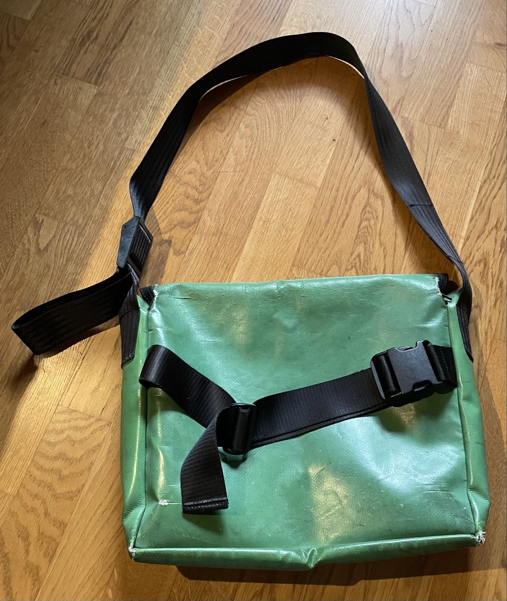 Freitag Sacs: Freitag Umhängetasche – D'occasion à Bolligen par A.bill 2