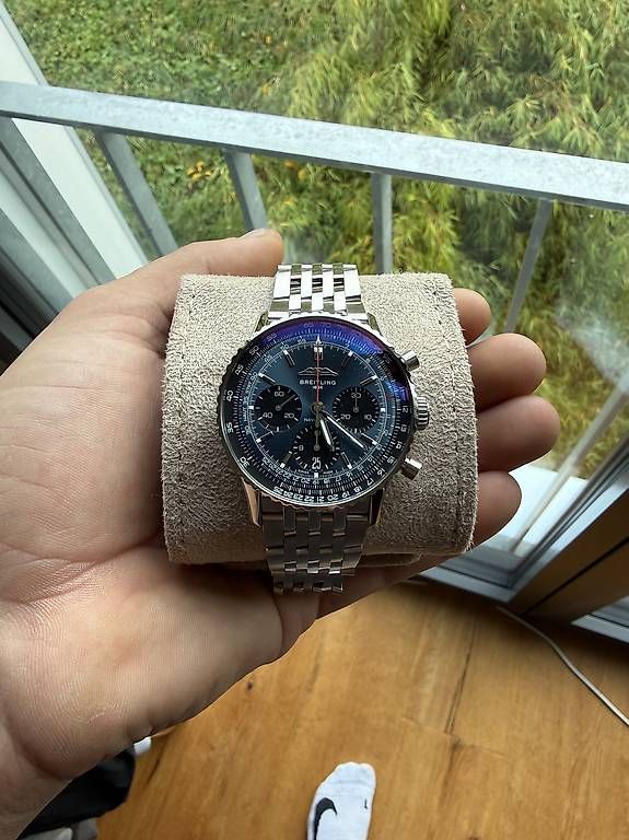 Montres: Breitling Navitimer B01 Chronograph 41 – D'occasion à Rafz par F1Performance 1