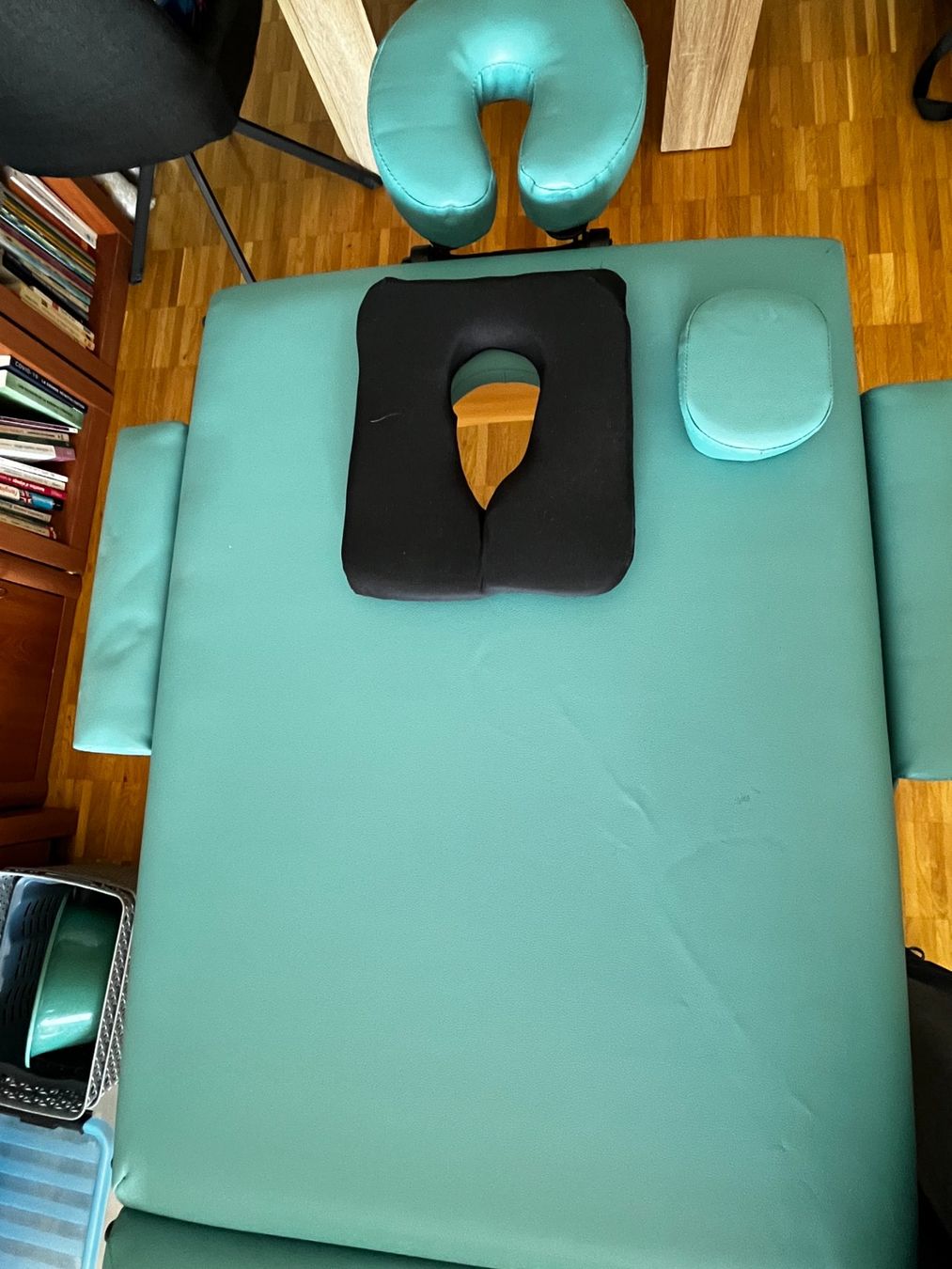 Kosmetik-& Massageliegen: Table de massage professionnelle - pliable - 3 plans – Gebraucht aus Givisiez von ChrisB1694 3