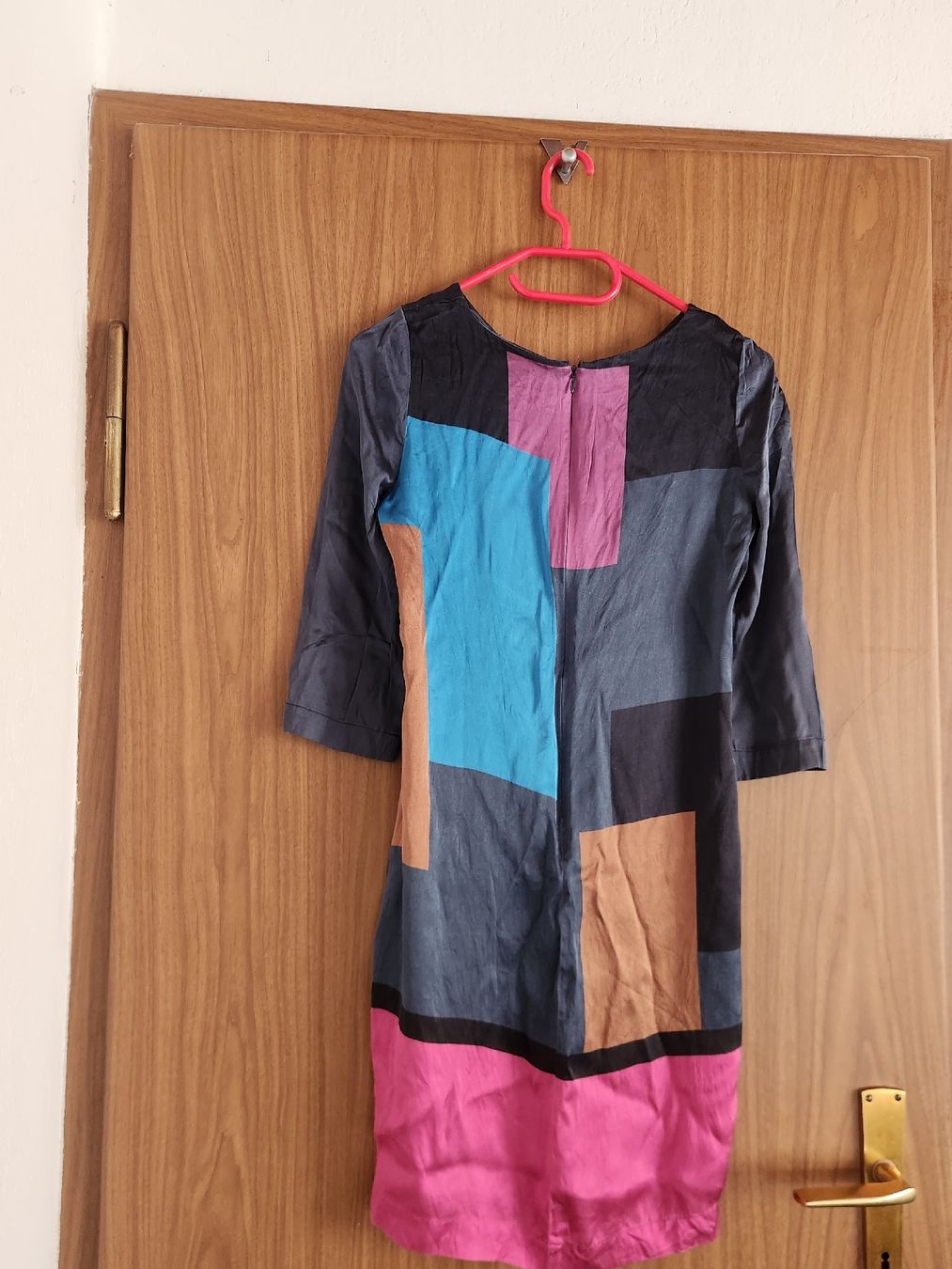 Kleider: Robe multicolore Talking French taille 36 soie/spandex – Gebraucht aus Niedergösgen von Eva2410 1