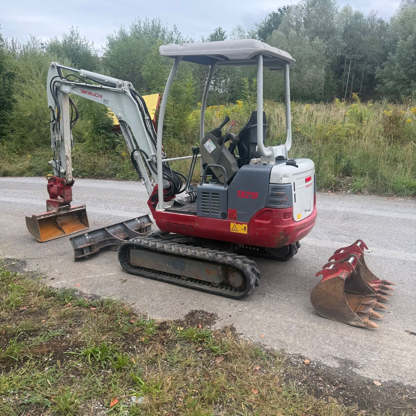 Takeuchi Escavatori: Takeuchi TB216 & TB219 – Usato da Menziken venduto da TairiBaumaschinen10 9