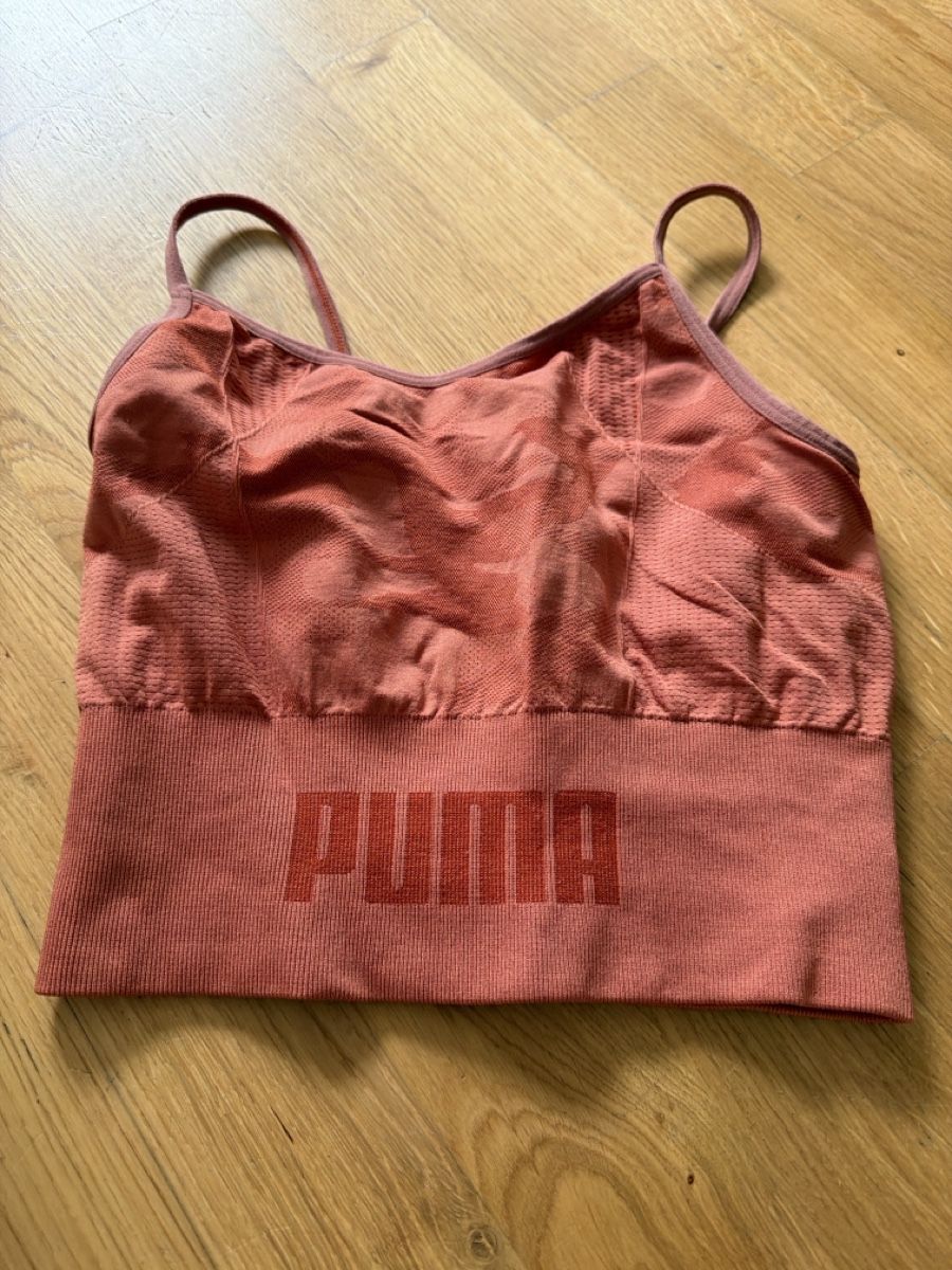 Puma Top: Top orange PUMA – Usato da Le Locle venduto da Mayd_h
