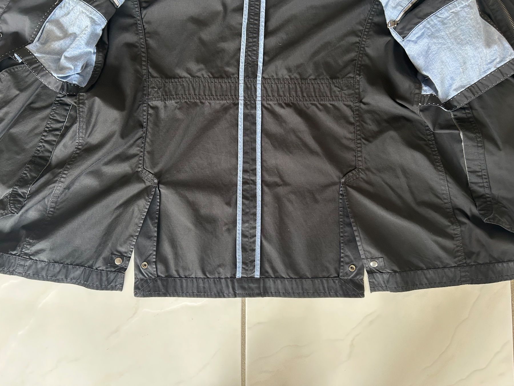 Hugo Boss Giacche: Wunderschöne Herren BOSS Uebergangsjacke – Usato da Gutenswil venduto da walker60 2