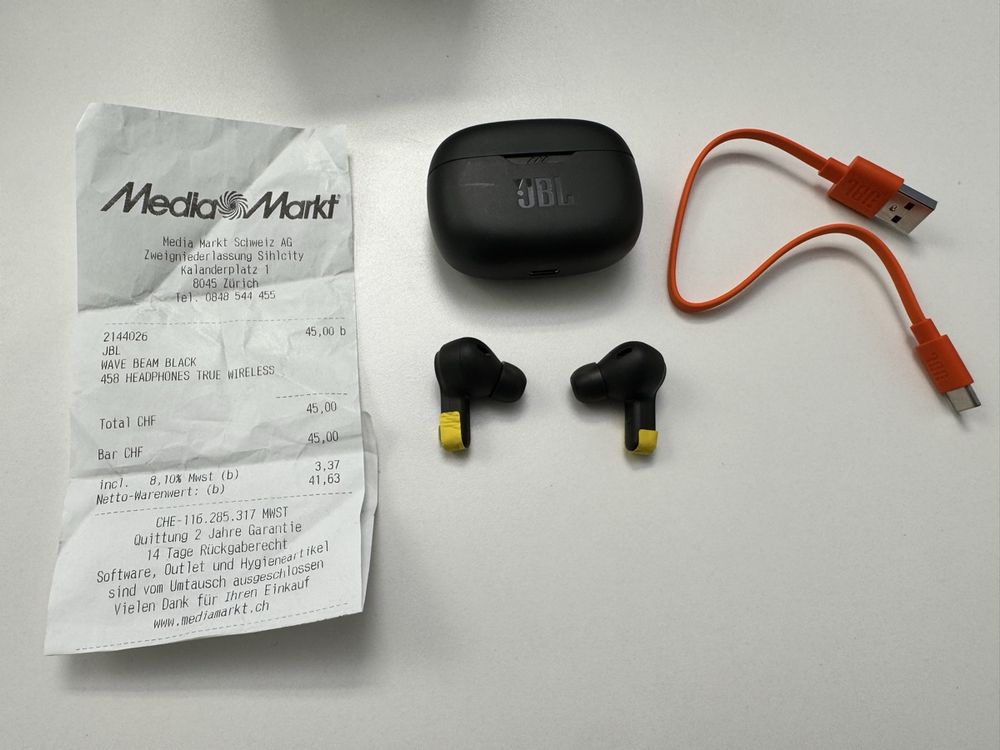 JBL Wave Beam Black Wireless Earbuds - Like New Condition! 3