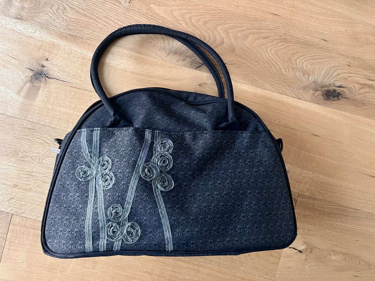 Lässig Borse: Elegante Wickeltasche mit Rosenmuster – Usato da Dotzigen venduto da may_kr7s