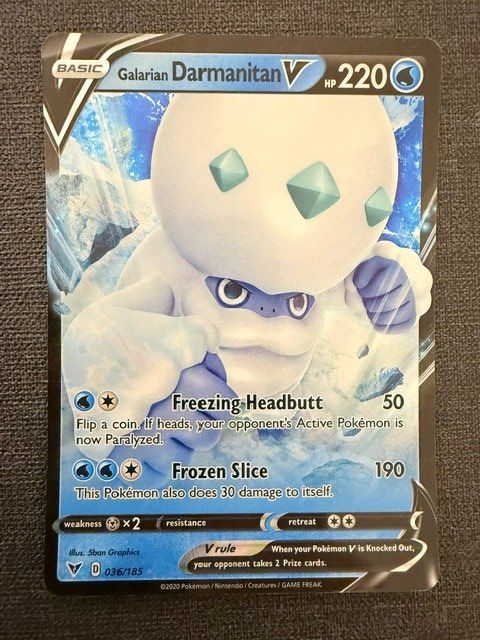 Pokémon Carte collezionabili: pokemon Galarian Darmanitan V – Usato da Burgdorf venduto da Sports_Cards_3400