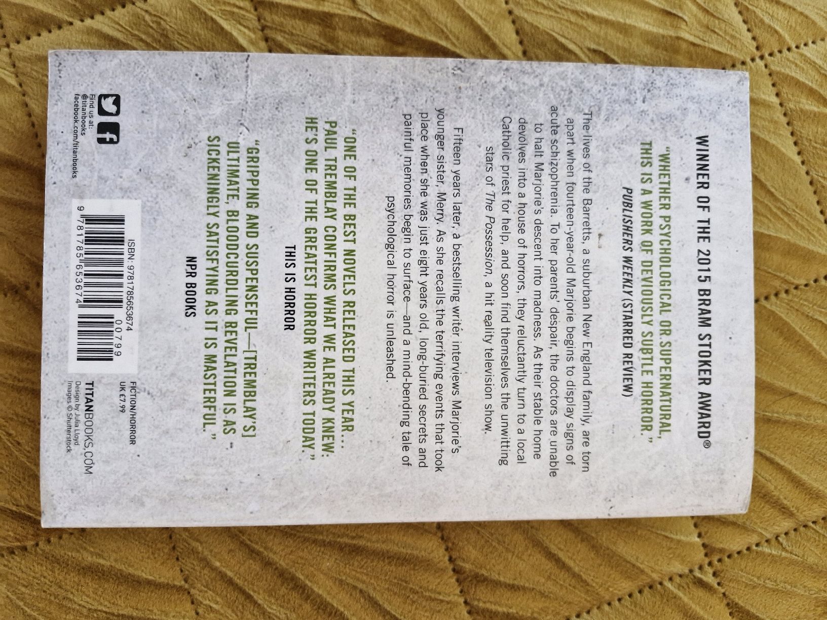 Libri: A Head Full of Ghosts – Usato da Niederlenz venduto da HPuttonen 1
