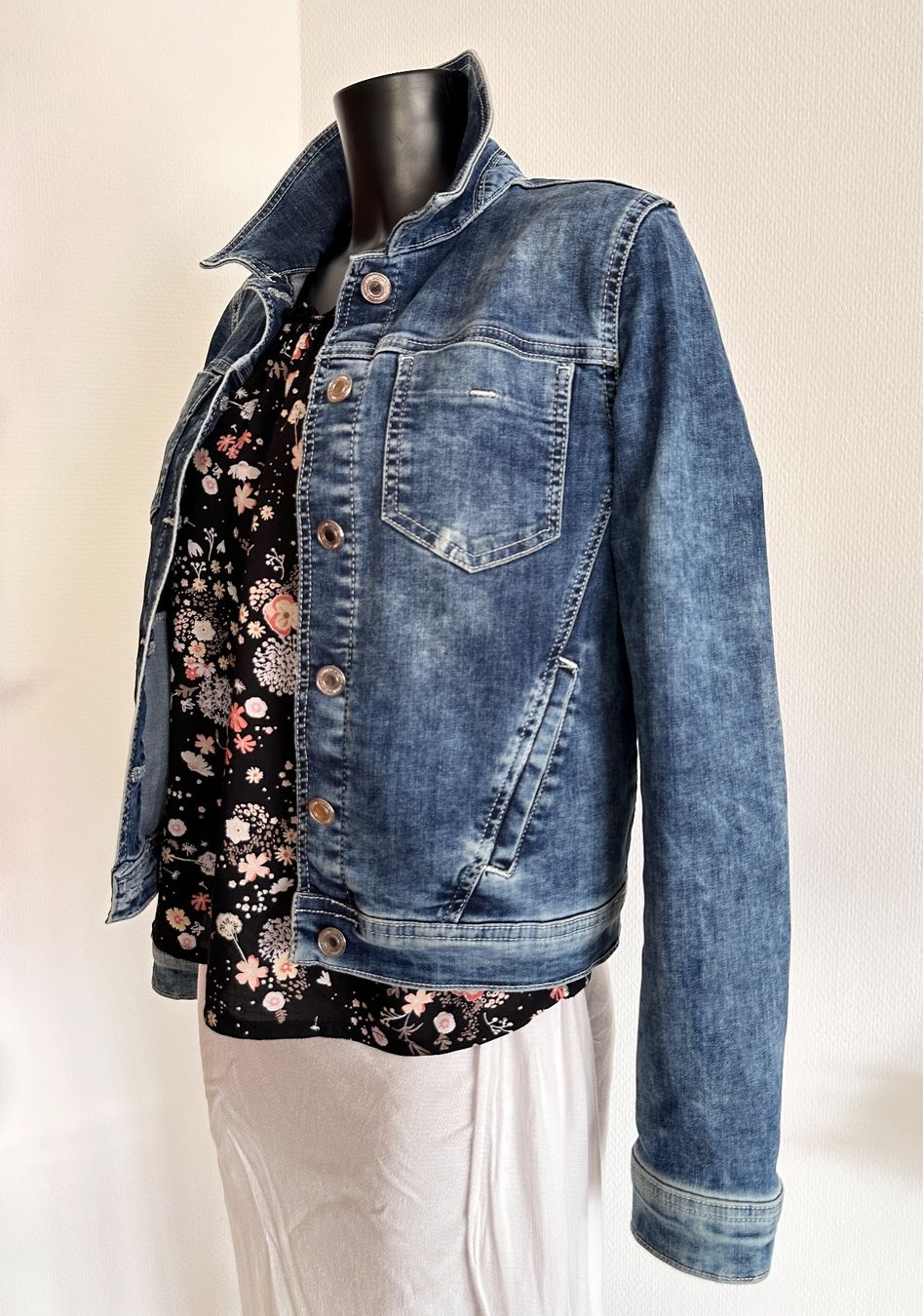 Giacche: Gr 36 STREET ONE Jeansjacke NEU <<< – Nuovo (secondo la descrizione) da Rickenbach b. Wil venduto da sunneschii_ 9