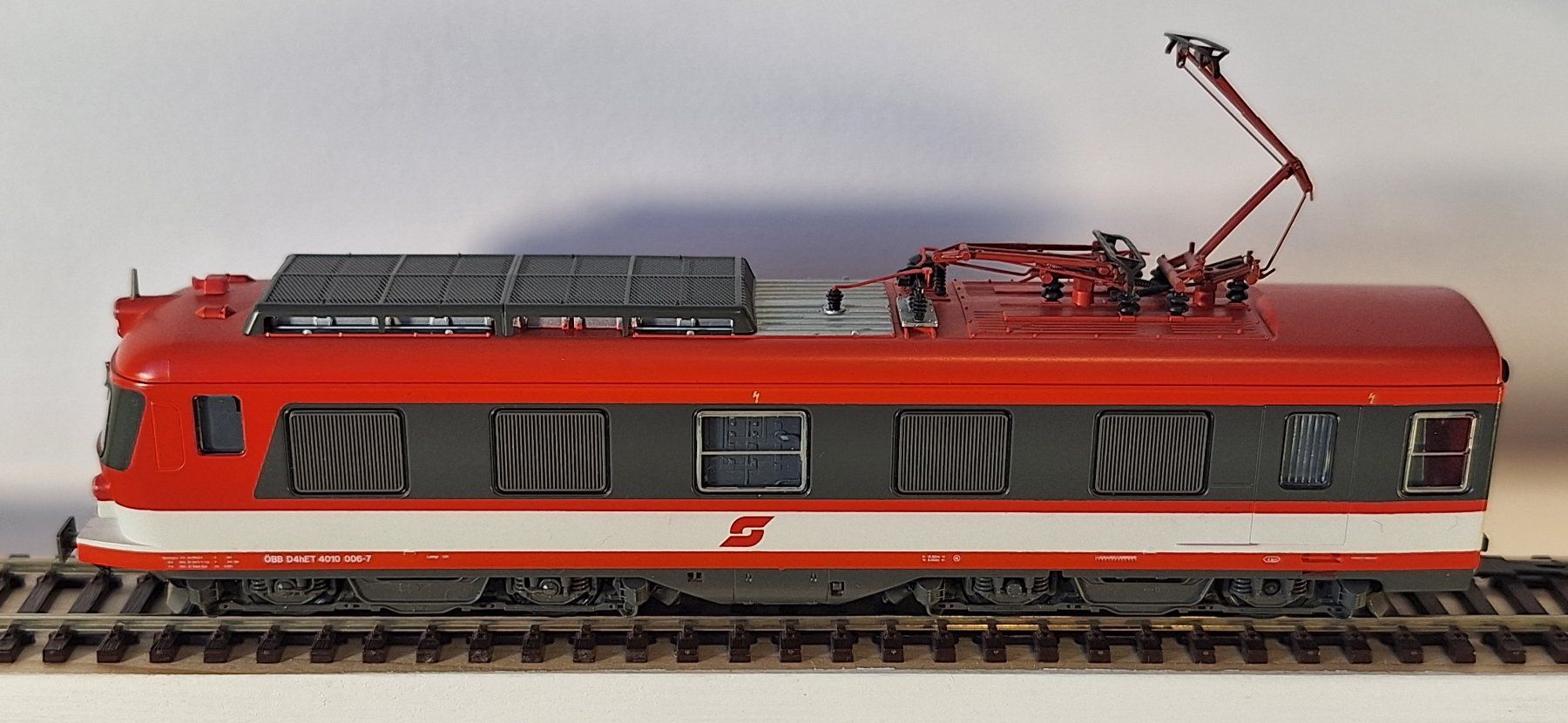 Roco Trains électriques: ÖBB 4010 Roco rot/grau – D'occasion à Bern par BahnliebhaberRe420 3