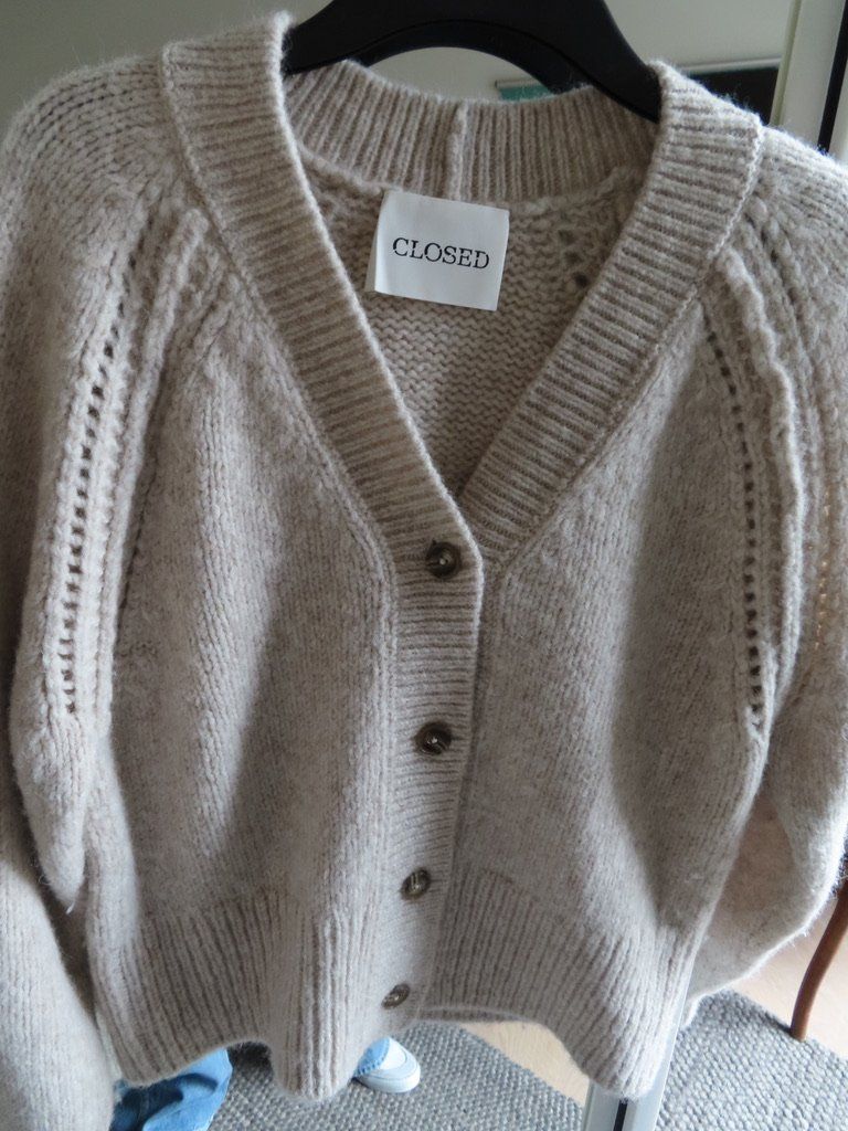 Closed Giacche: Closed! wunderschöne weiche Strickjacke Gr. S NP 360.- – Nuovo (secondo la descrizione) da Winterthur venduto da Mitschg 4