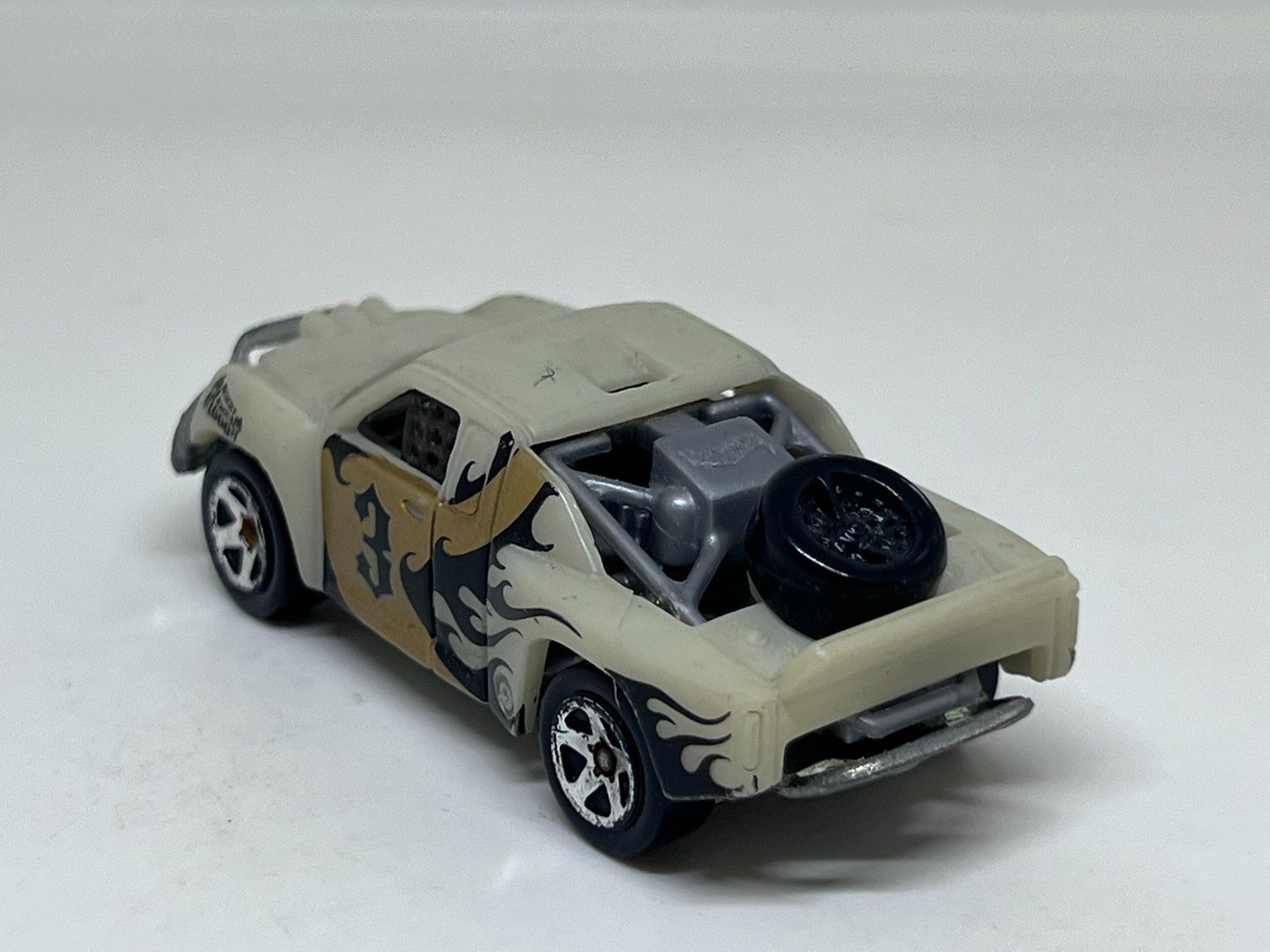Hot Wheels Voitures modèles: Hot Wheels Off-Track #598 – D'occasion à Wildegg par LaaBoutique 2