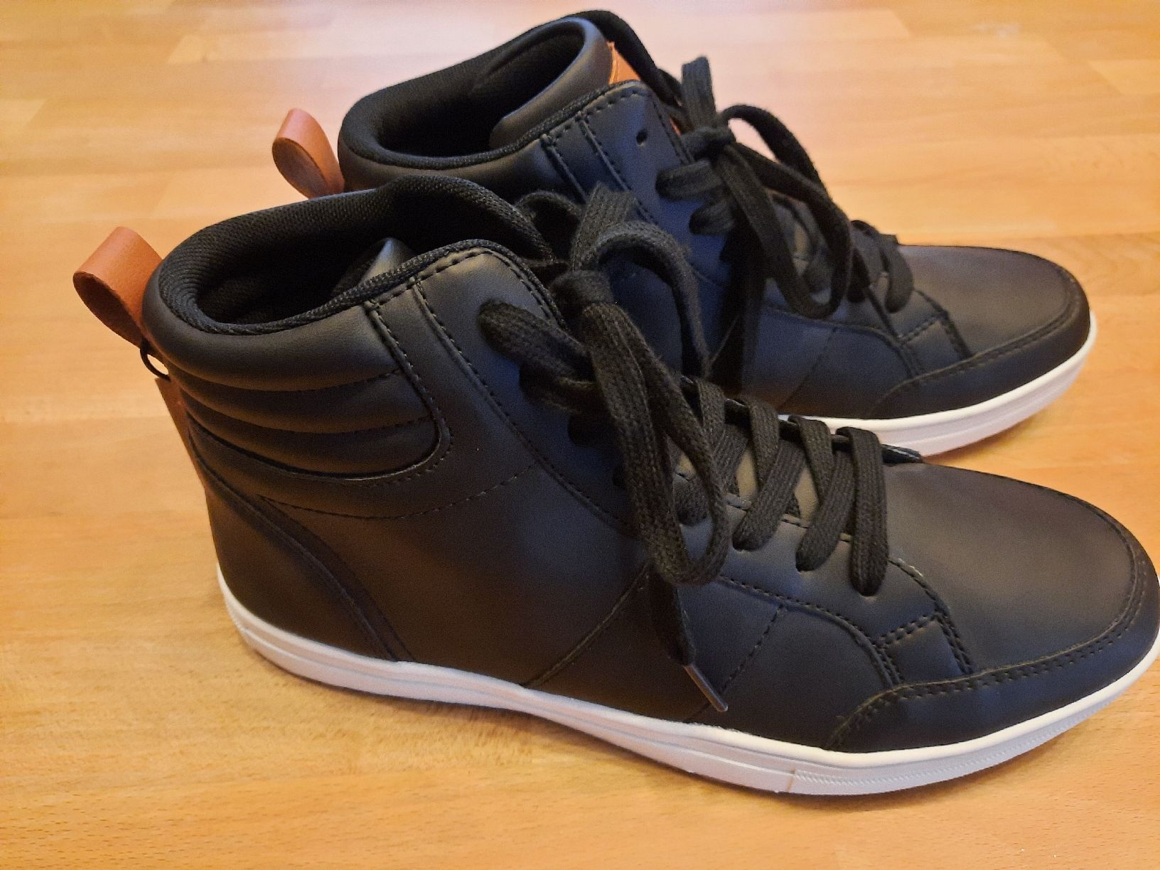 Schuhe für Jungen: Pier One Sneaker Boots Schwarz Gr. 40 - Neu – Neu (gemäss Beschreibung) aus Jonschwil von sonja8472 1