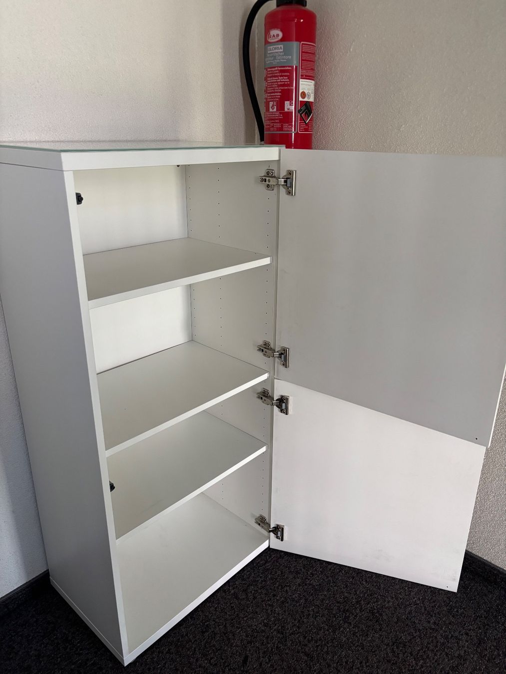 Ikea Cassettiere: Besta - Kommode – Nuovo (secondo la descrizione) da Dübendorf venduto da tay_jcn7 2