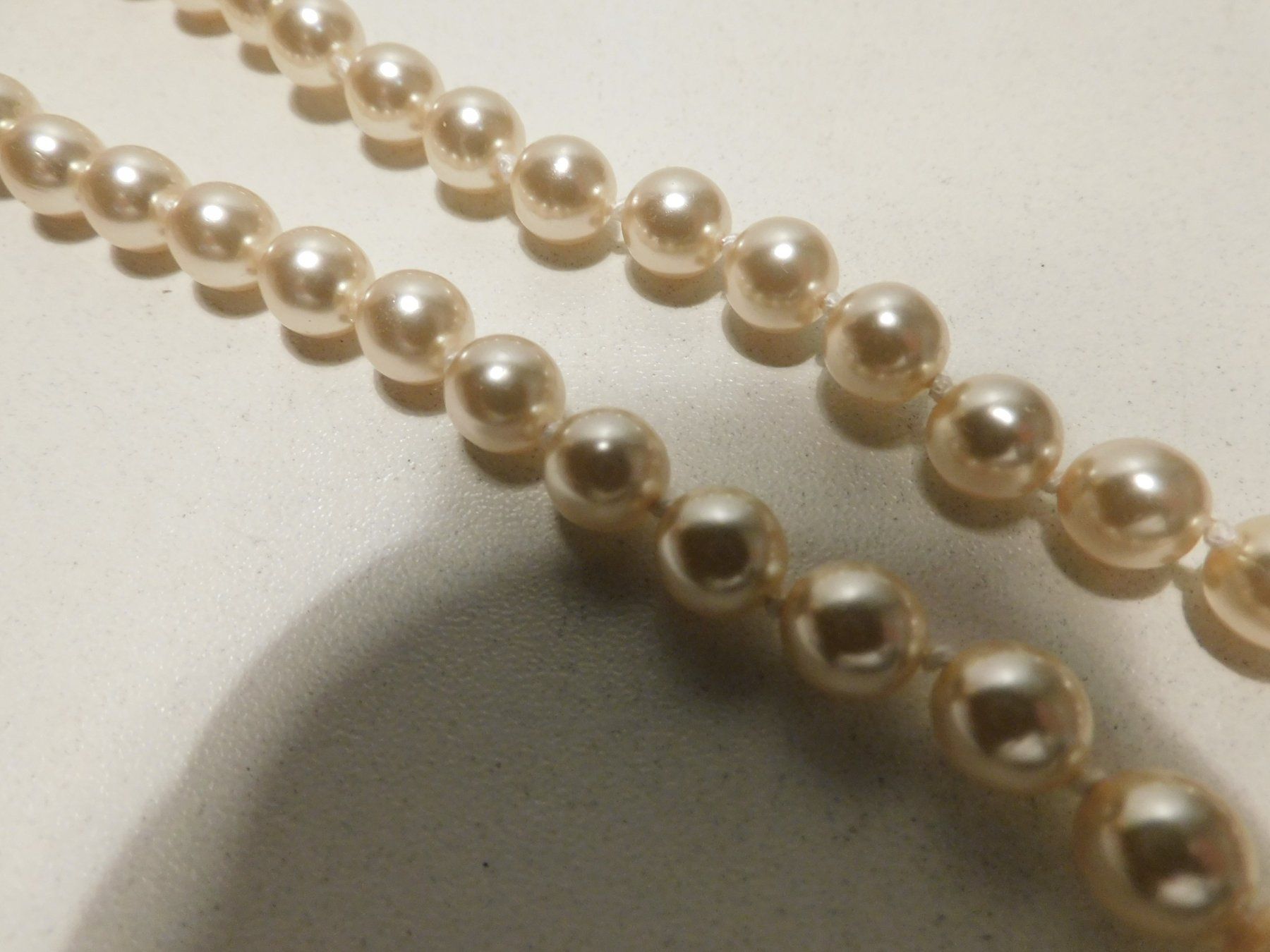 Catenine: Perlenkette Halskette Schmuck – Usato da Sursee venduto da 76 3