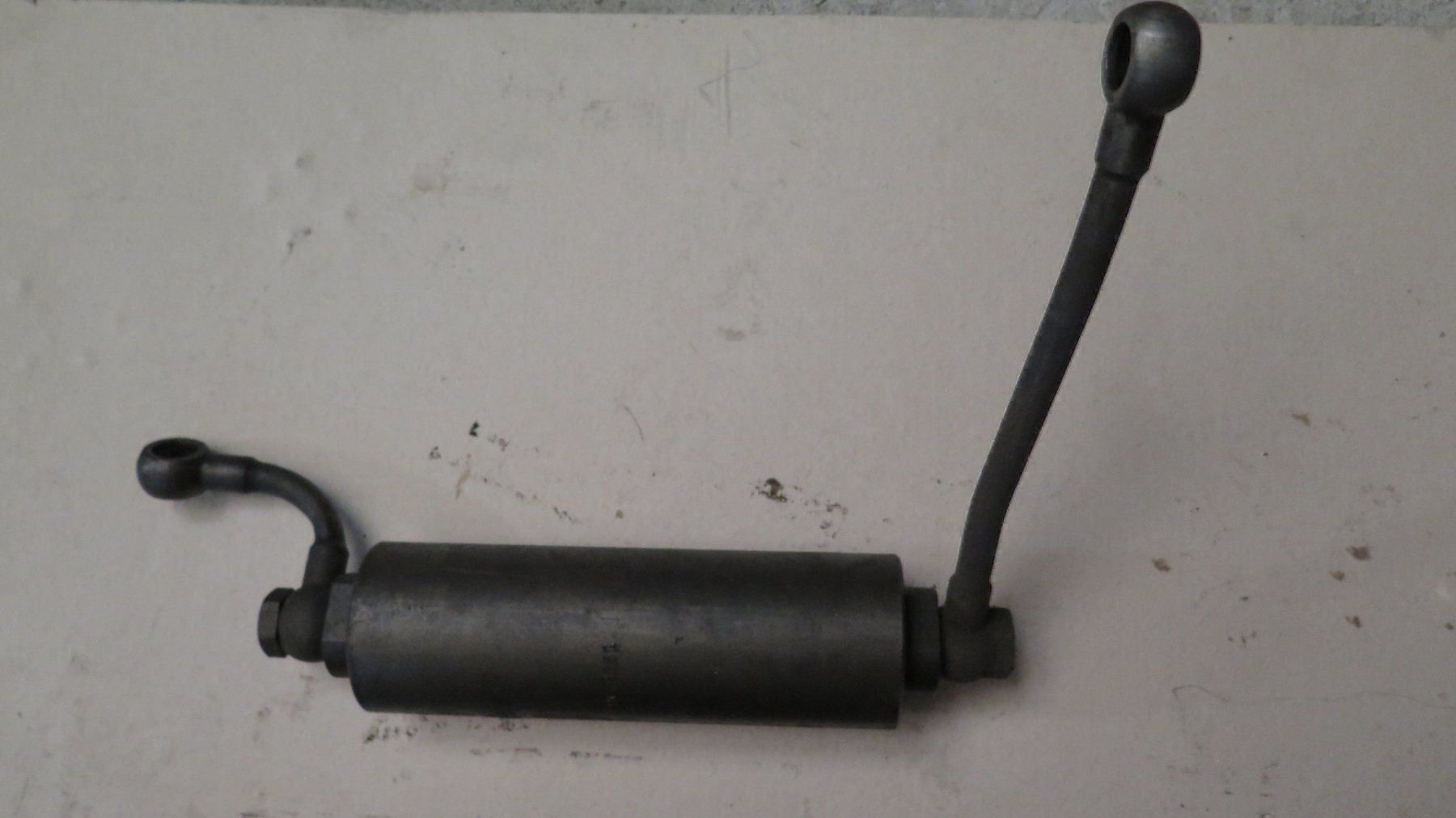 Bührer Trattori: Hydraulik-Pumpe zu Bührer Traktor – Usato da Eiken venduto da HSE44 2