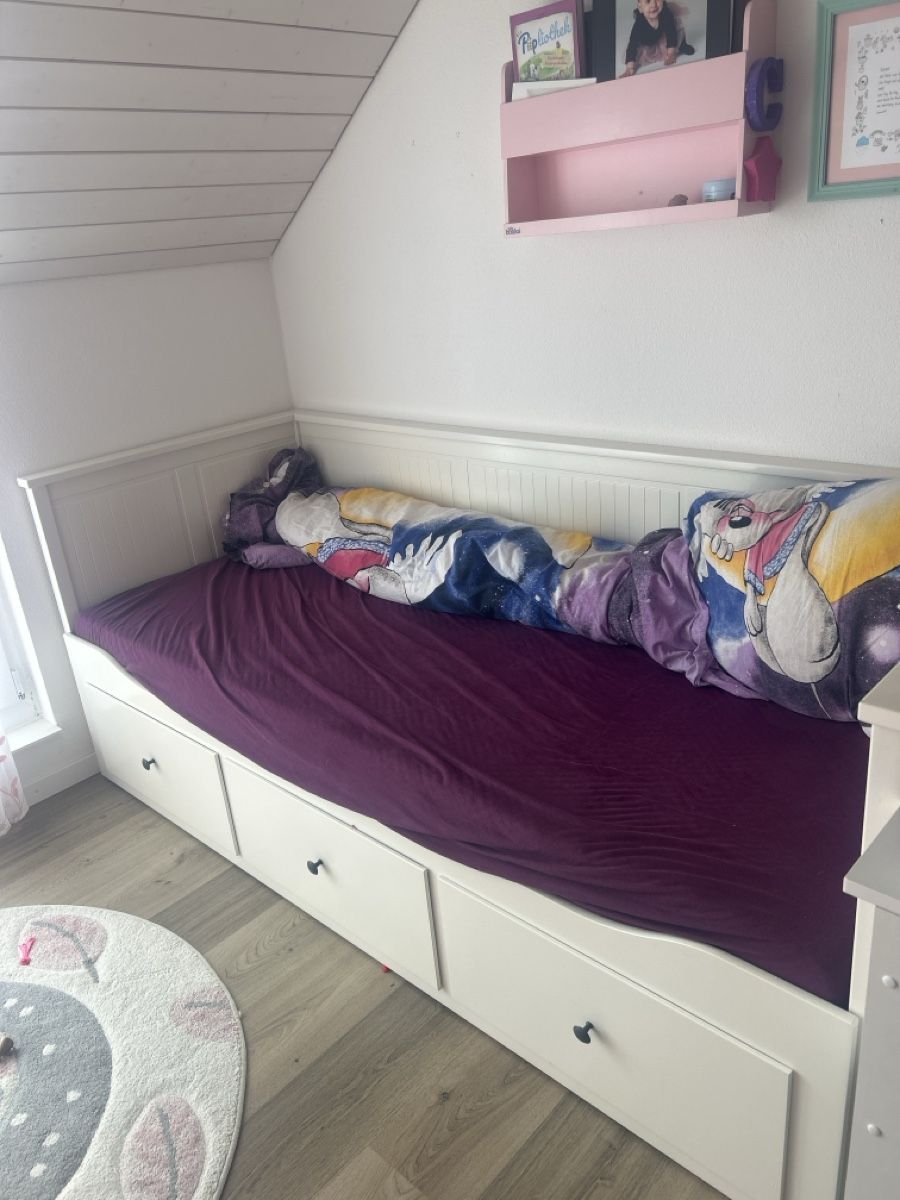 Letti: Ikea Hemnes Gästebett – Usato da Wilen b. Wil venduto da sanyy1914 1