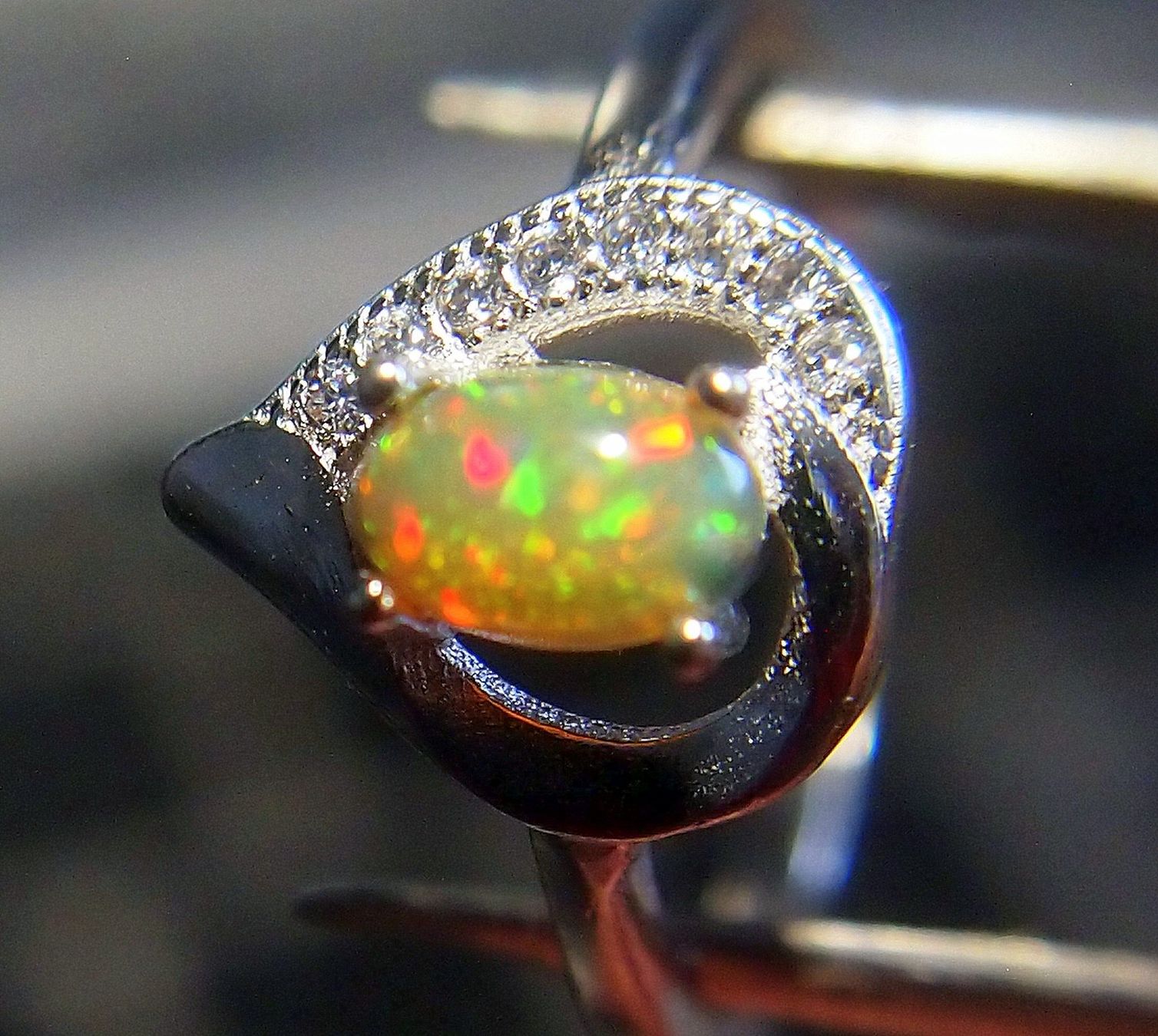 Anelli: Silberring mit Feueropal und Svarowski Steinen Grösse 49 – Nuovo e nell'imballaggio originale da Reinach BL venduto da Hesekiel39 3