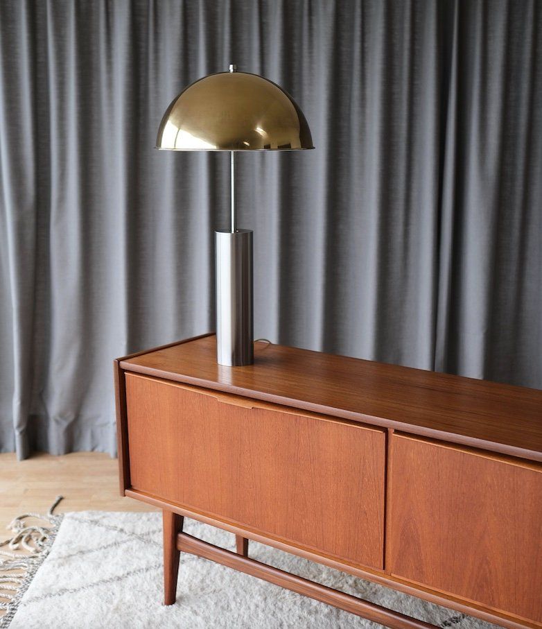 Lampade: Mid century modern brass table lamp – Usato da Bern venduto da Zmodern_VIN 2
