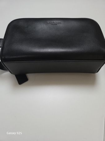 Schicke Coach Tasche in Schwarz - Top Zustand!