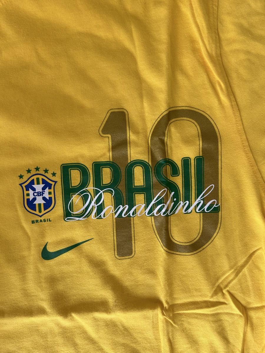 Nike T-shirt: Ronaldinho Brasilien T-Shirt – Usato da Emmen venduto da Carbru 1