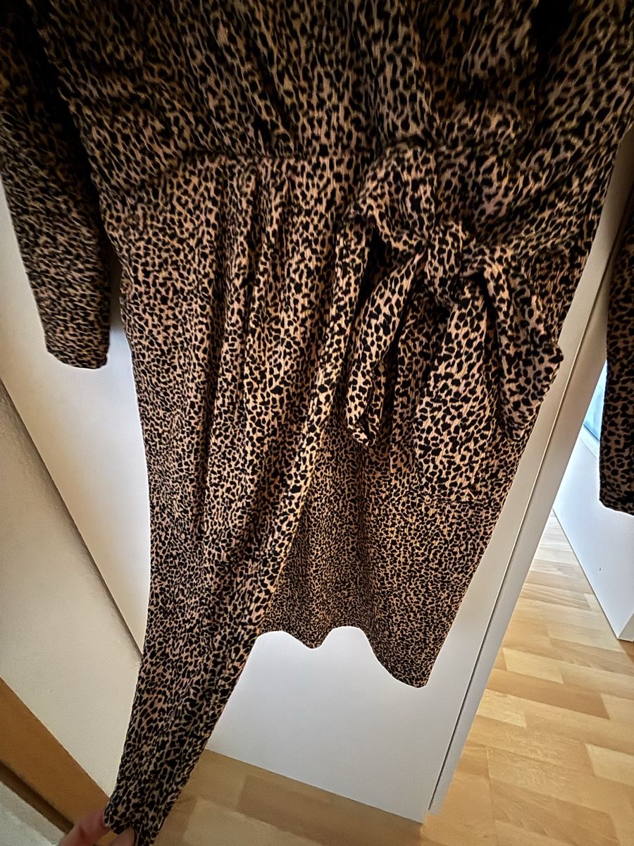 Mango Vestiti: Mango Kleid, Leo-Muster, Grösse XS – Usato da Dielsdorf venduto da zumba93 1