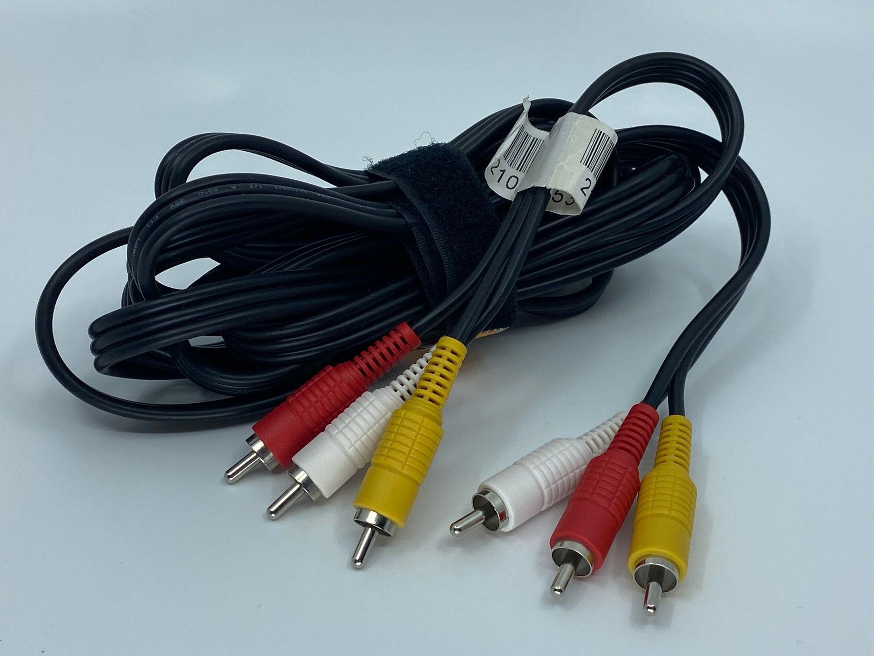 Cavi: Videokabel je 3x Cinch - ca. 2.80 m – Usato da Langwiesen venduto da Restposten-24 2