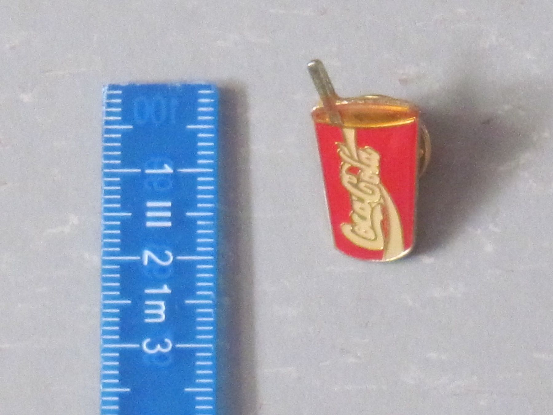 Coca-Cola Placchette & Badge: Coca Cola Pin – Usato da Feuerthalen venduto da mam_5l7b 3