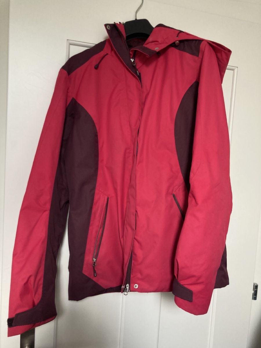 Tchibo Giacche: Tchibo Winterjacke und Skijacke pink – Usato da Zürich venduto da imelisa