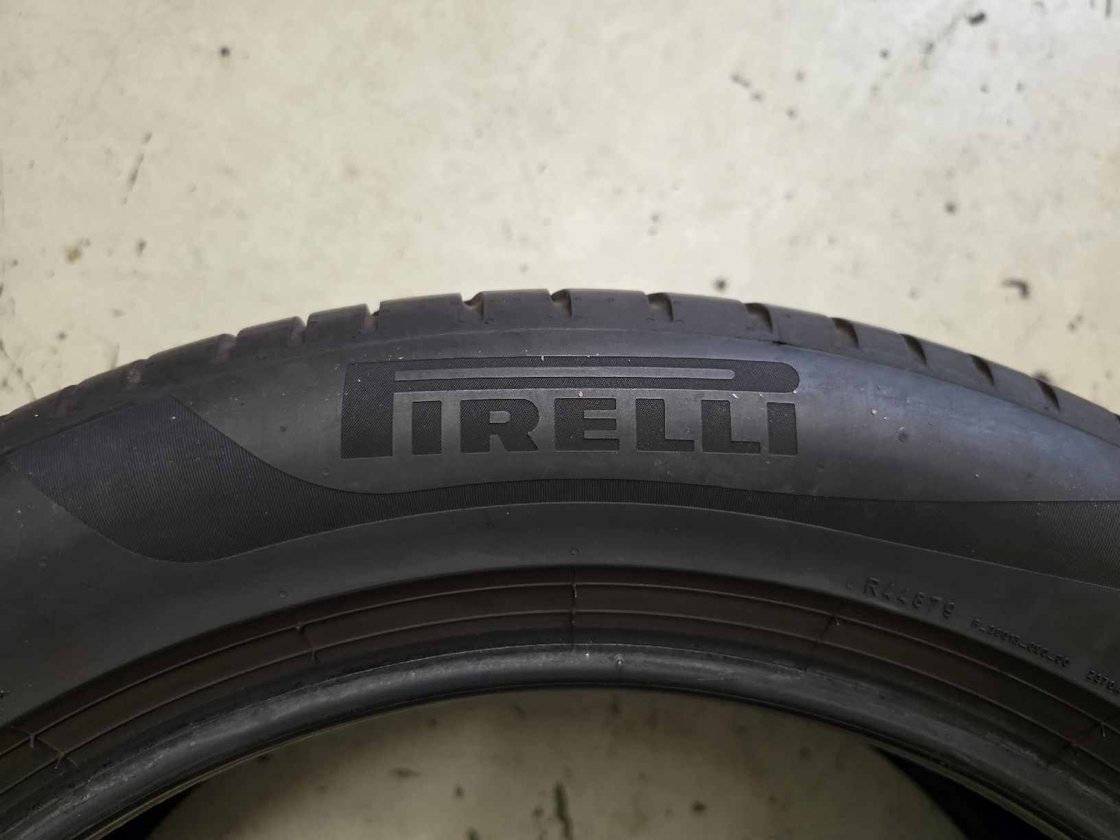 Pirelli Pneus & Kompletträder: 245/50R19 – Gebraucht aus pratteln von fir_nhg5 1
