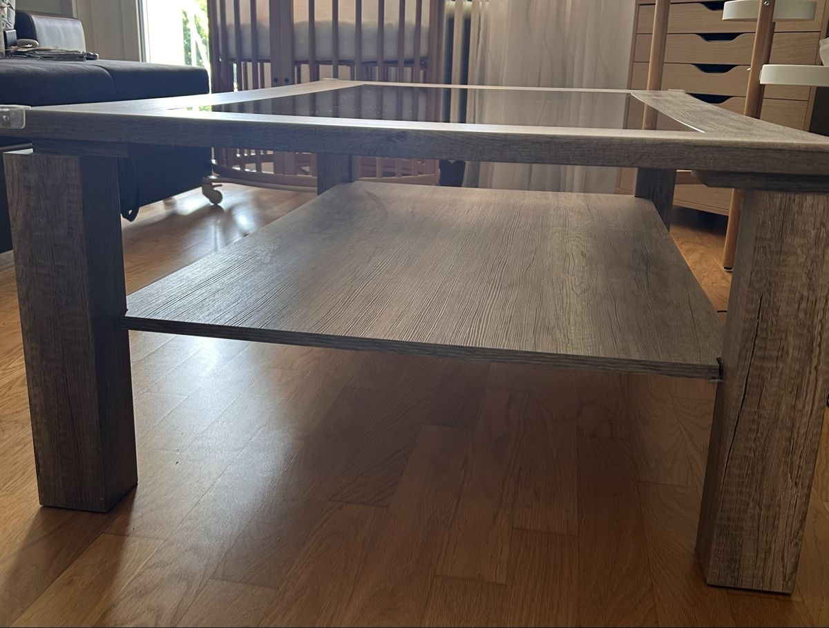 Tables: Rustic Wood Coffee Table with Glass Top & Shelf! – D'occasion à Bern par sil_n2tc 2