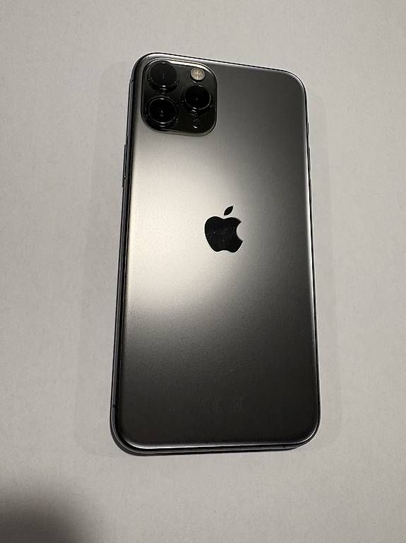 Apple Handys / Smartphones: Apple iPhone 11 Pro, 64GB – Gebraucht aus Wichtrach von Antolegu