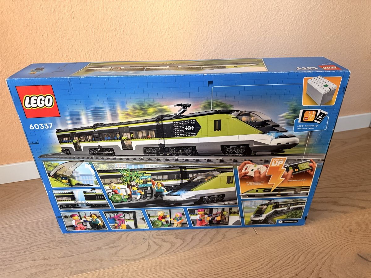 Lego Kit di costruzioni: LEGO City 60337 Zug mit Lichtern,  – Nuovo e nell'imballaggio originale da Zürich venduto da Maxim1981 1