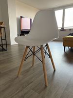 6 Stühle in nordischem Design