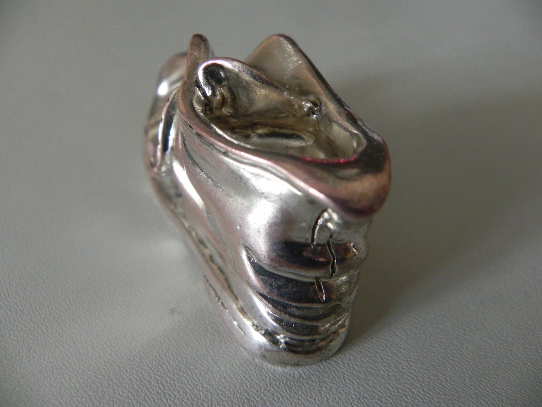 Statuette: Silber Figur: alter Schuh (versilbert?) – Usato da Minusio venduto da Lory64 2
