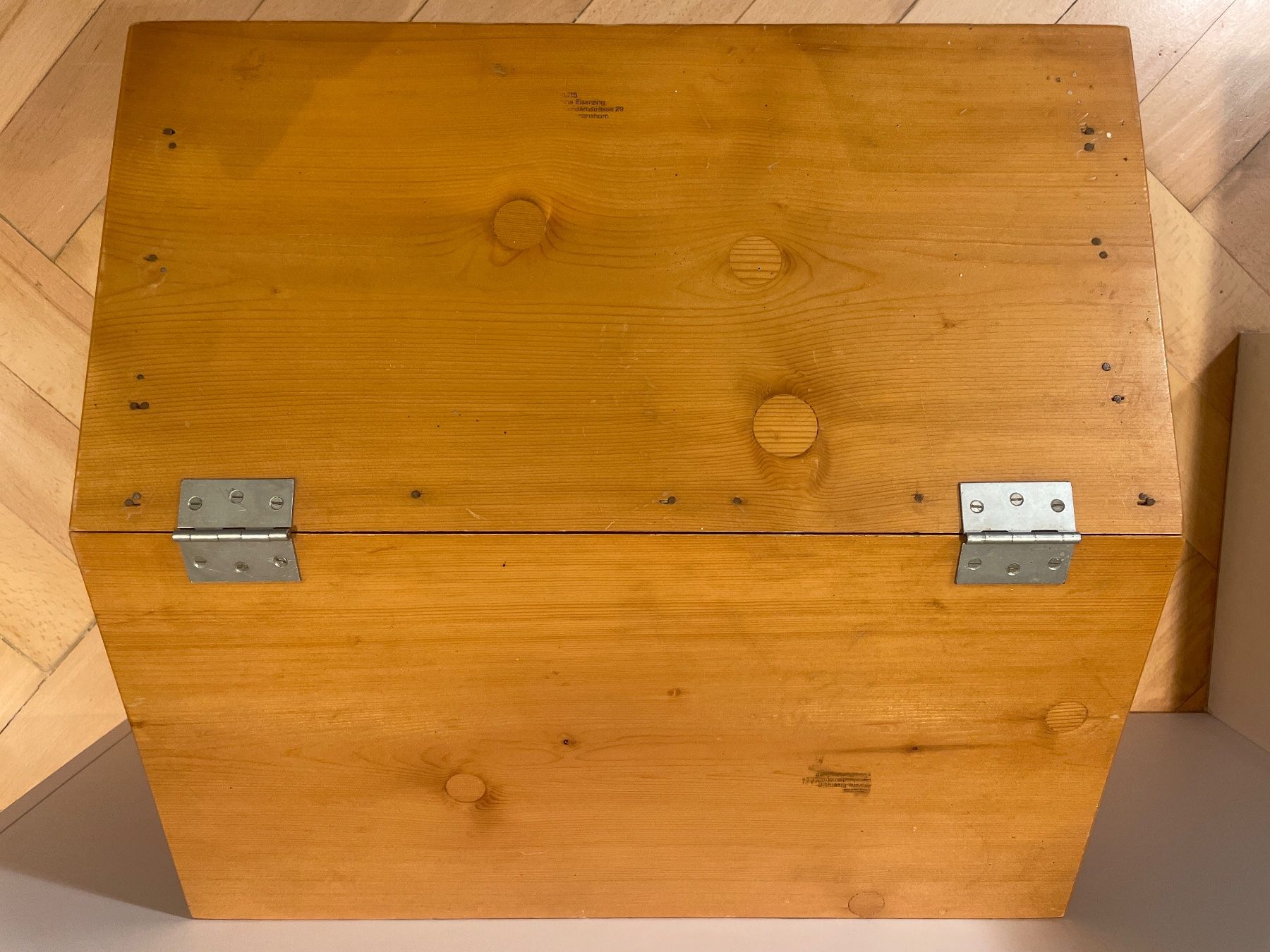 Spielzeuge: Grosser massiver alter Holz Spielstall – Gebraucht aus Frasnacht von GracyStore 4