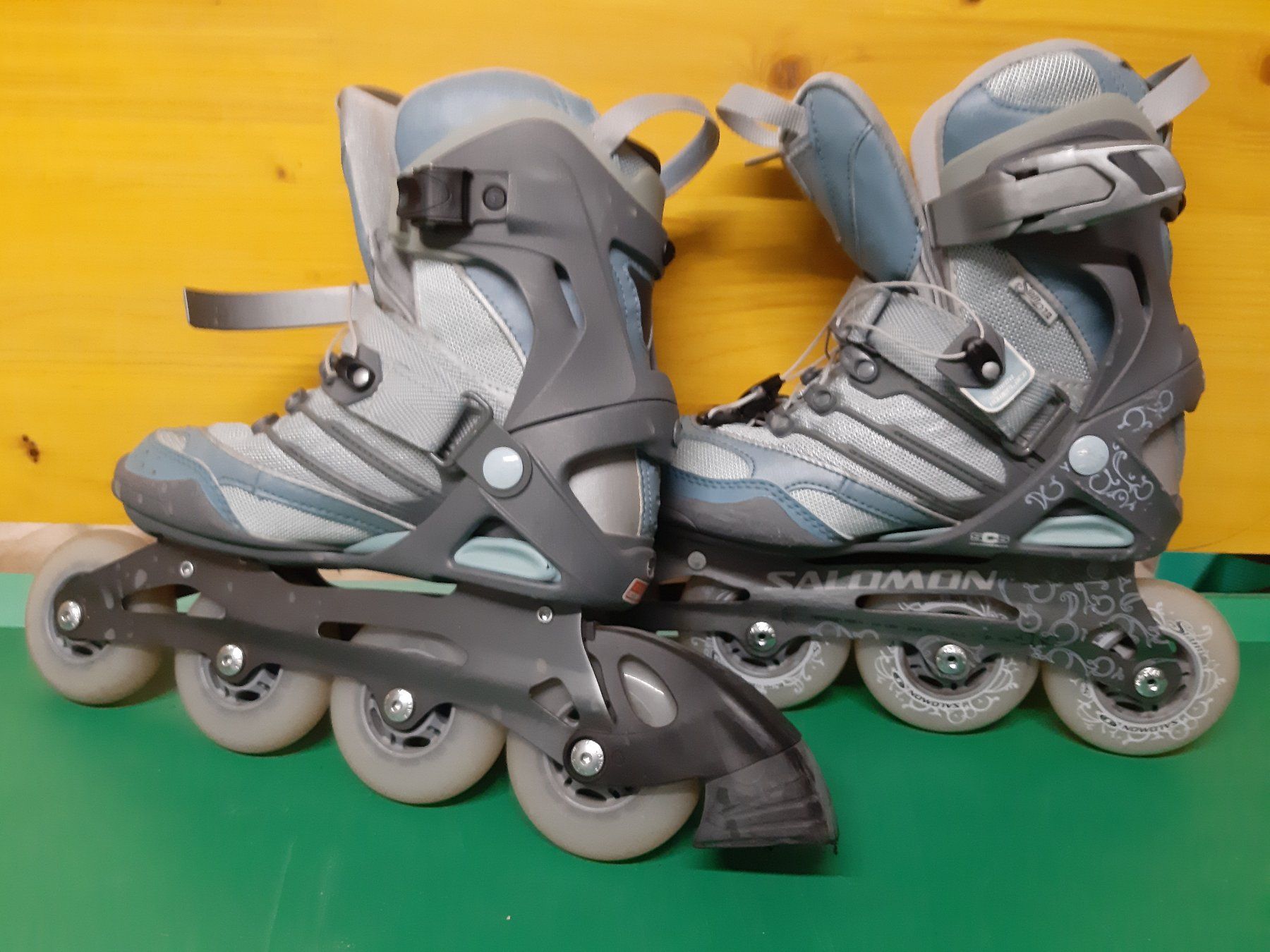 Salomon Pattini in linea & Pattini a rotelle: Rollerblade  Salamon Gr 36 2/3 – Usato da Sursee venduto da passat51 1