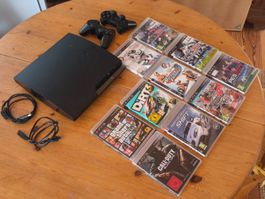 Sony PlayStation 3 (PS3) mit 2 Controllern und 10 Spielen