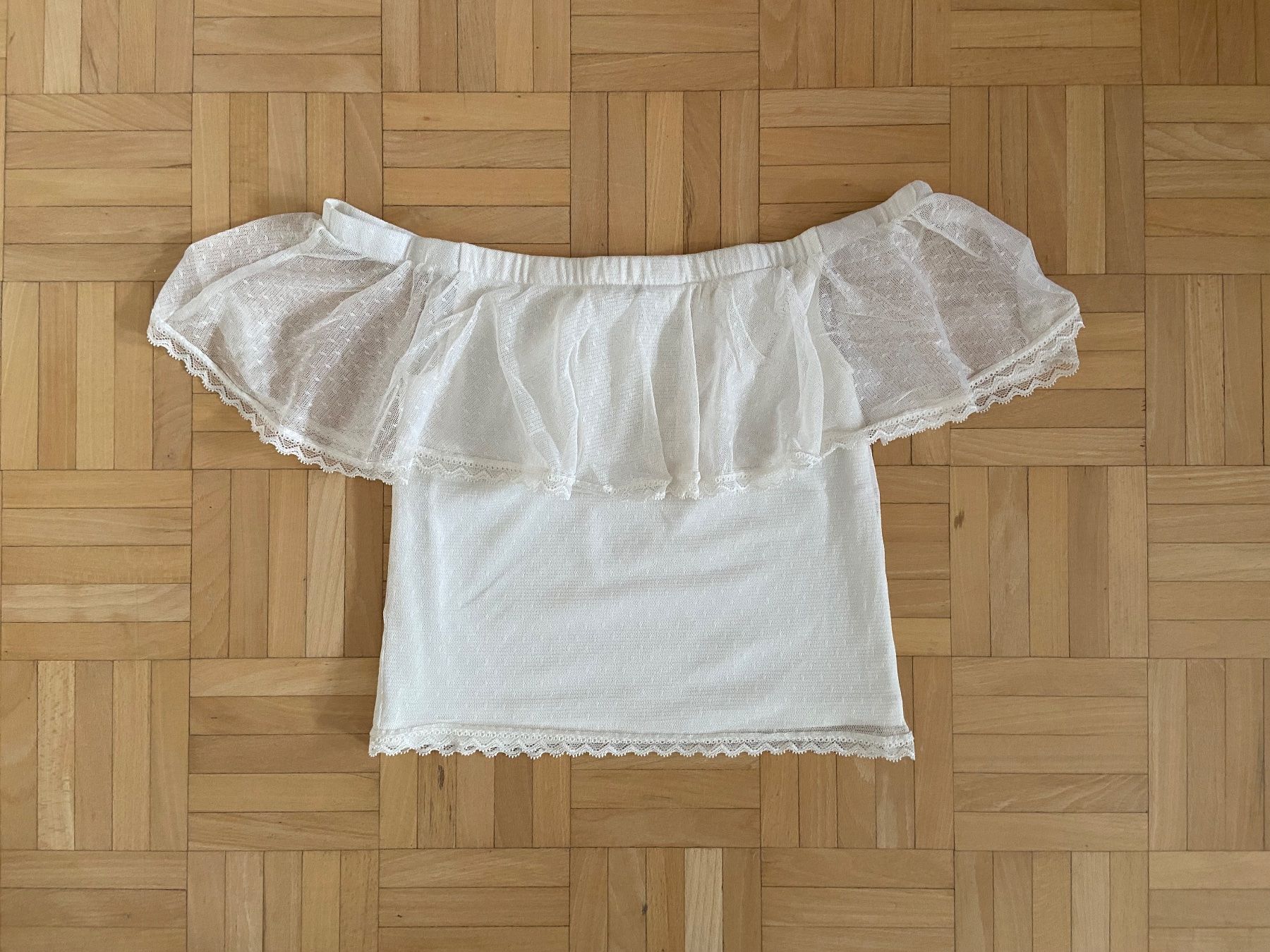 H&M Tops: Schulterfreies Top – D'occasion à Fribourg par car_r2b9 1